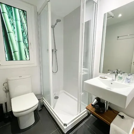 Boutique Pare Lainez- 2 Bedroom Sagrada Famlia With Balcony *